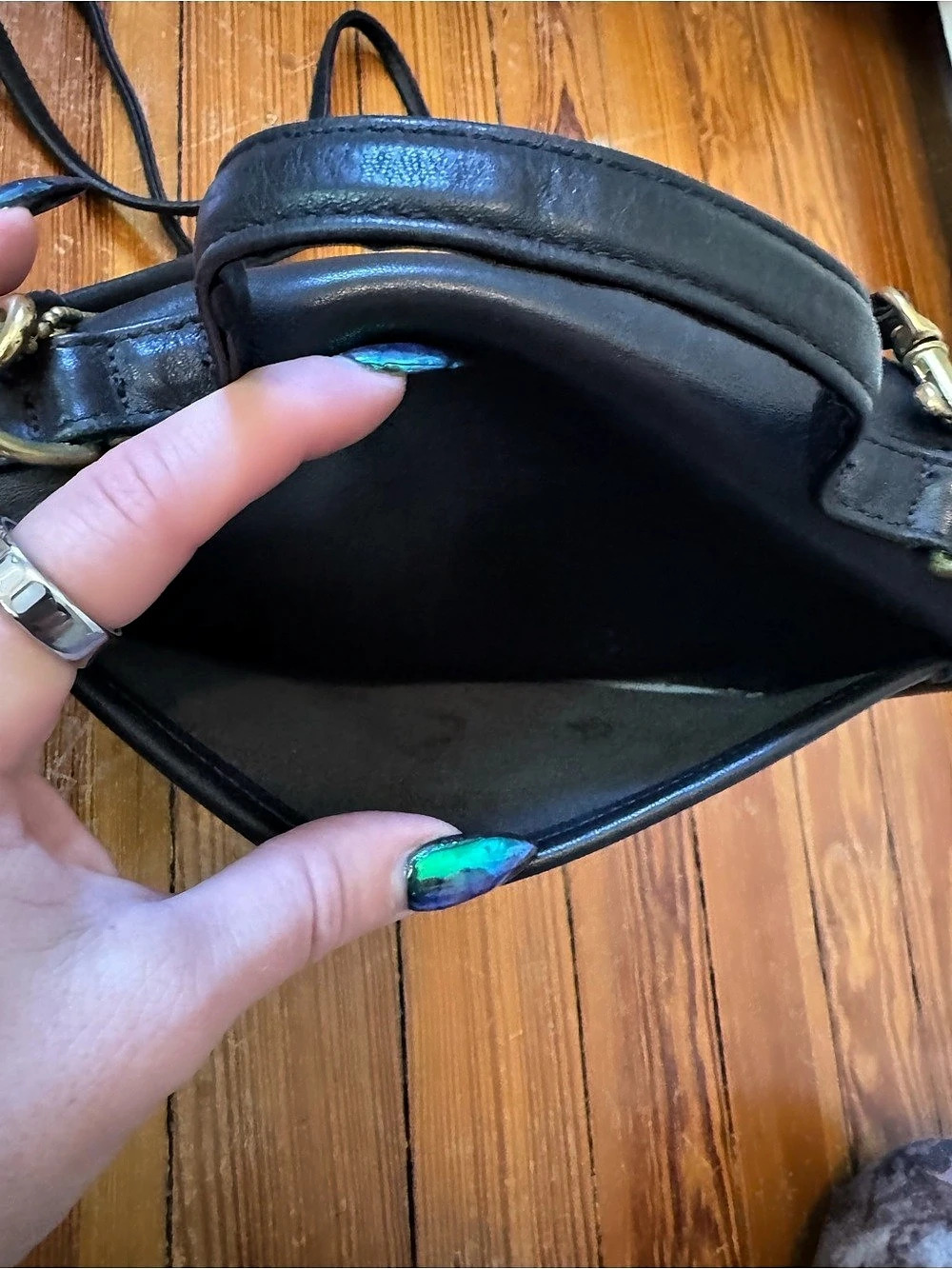 Vintage Coach Casino 9924 Black Leather Crossbody Bag USA 1995 - Picture 4 of 12